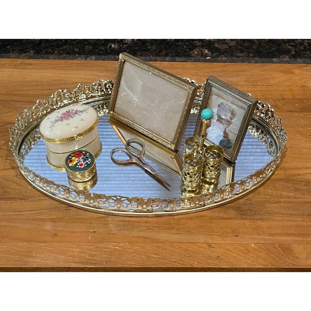 7 pc Vintage Vanity Decor Bundle